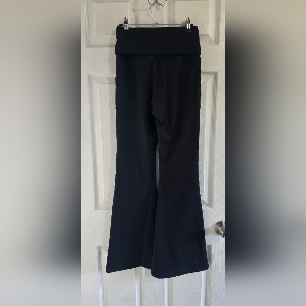Aerie Black Foldover Flare High-rise Leggings - Picture 2 of 5